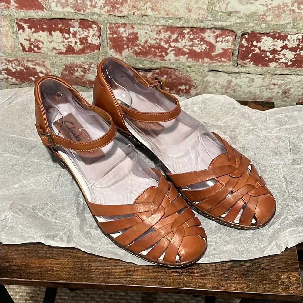 Women's Brown Leather Sandals
